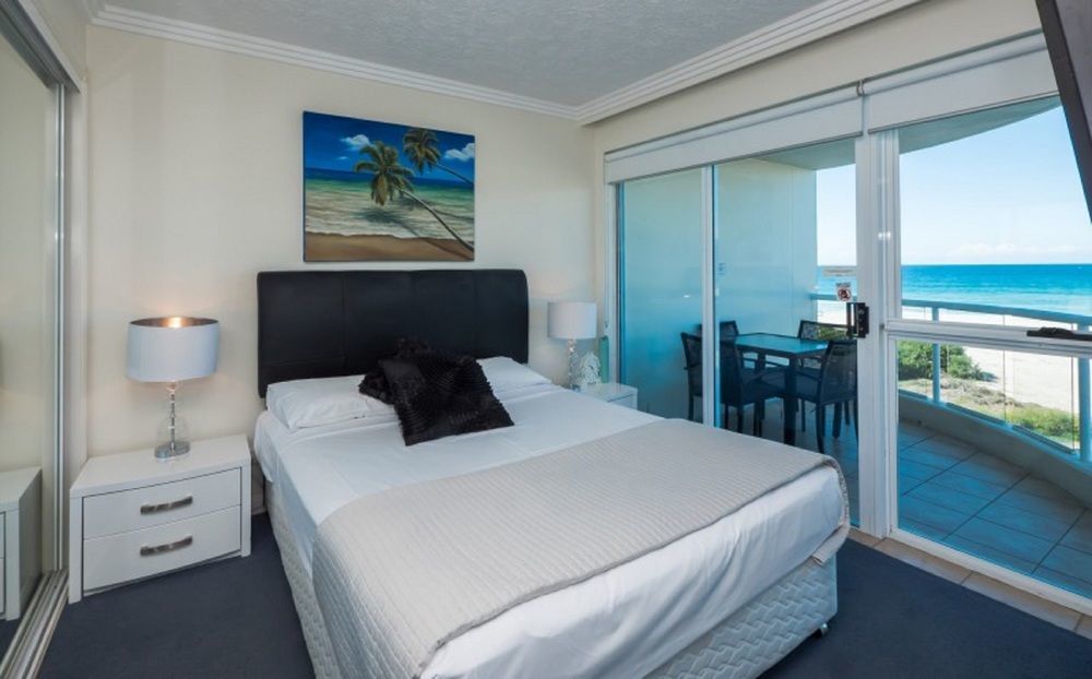 Regency On The Beach Gold Coast Extérieur photo